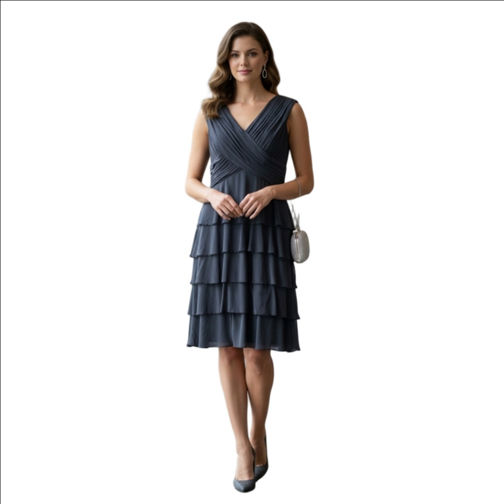 Patra Elegant Gray Sleeveless Dress